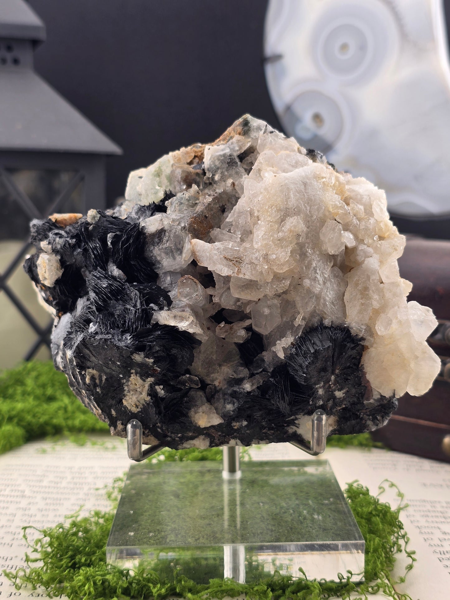 Specularite (Hematite) Quartz