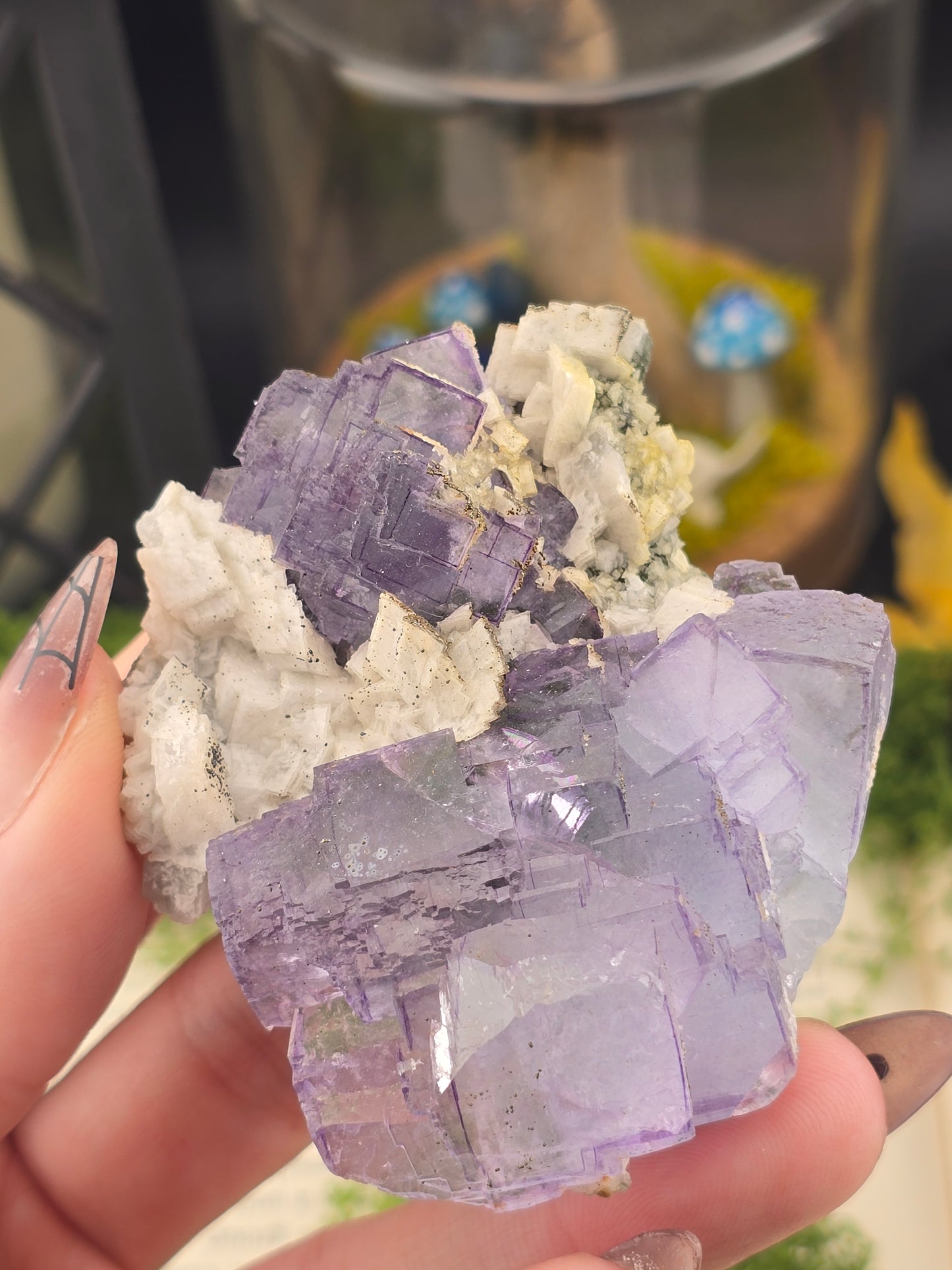 Fluorite w/ Calcite, Chlorite, and Pyrite